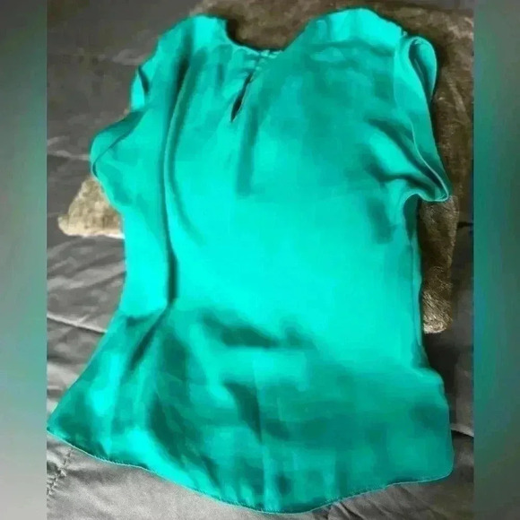 Guess Top - Picture 6 of 6